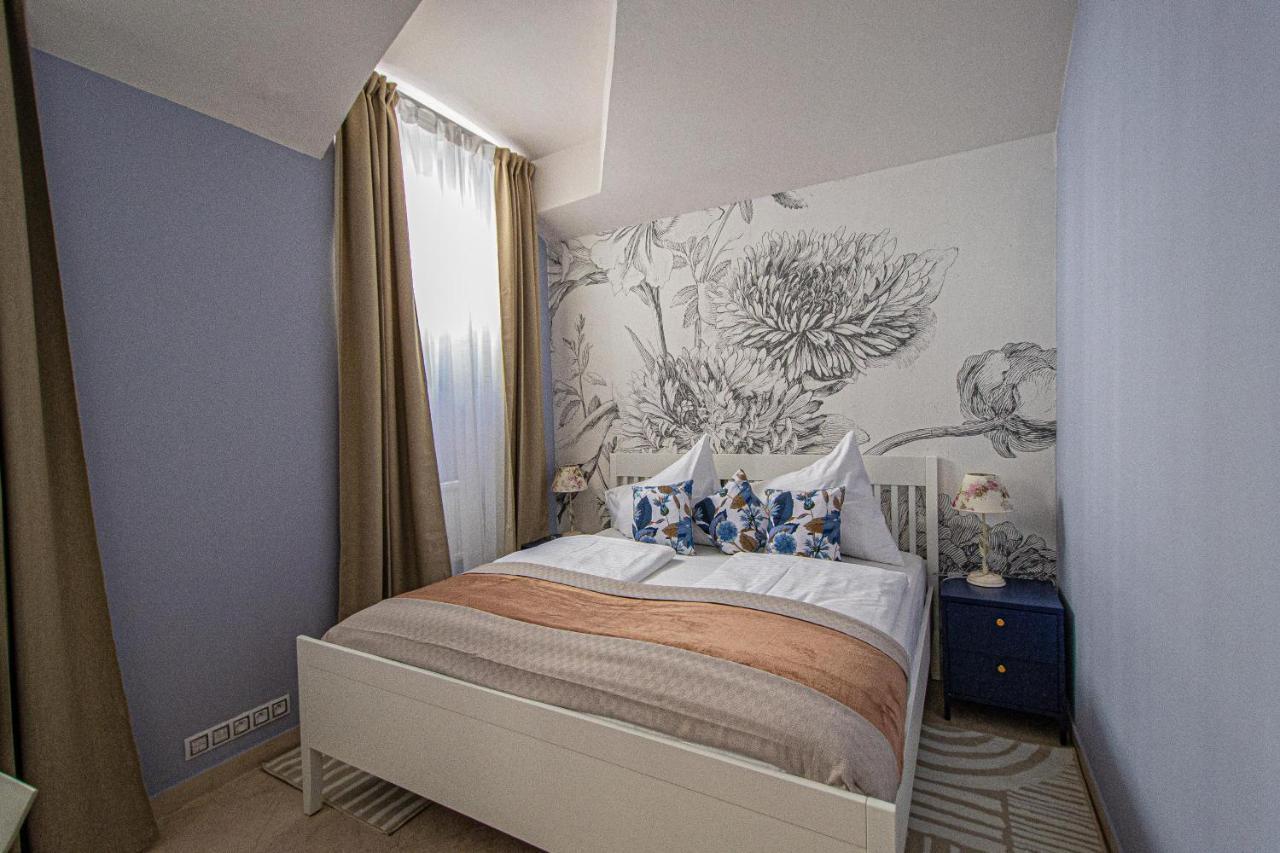 Modern And Spacious Apartments In City Center Praga Exterior foto
